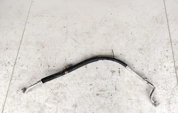 Subaru Forester SF Air conditioning (A/C) pipe/hose