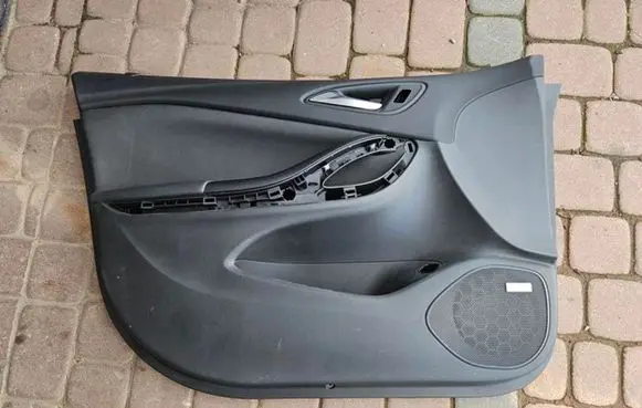 Opel Astra K Front door card panel trim
