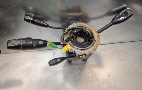 Mercedes-Benz ML W164 Steering angle sensor A1645458716 A1714640918 A1644400101