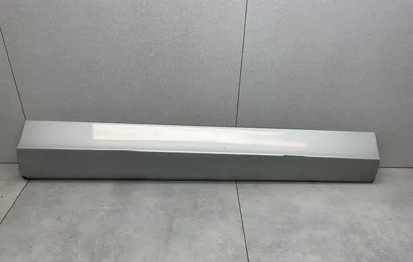 Audi Q3 8U Front door trim (molding) 8U0853960F
