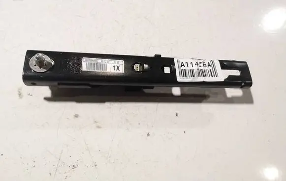 Citroen Berlingo Seat belt adjustment rail 3055315