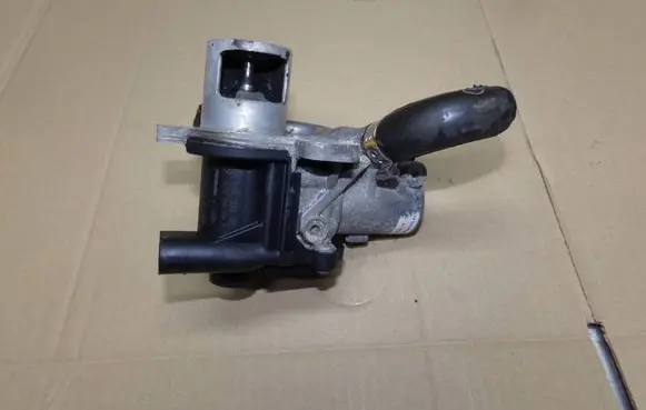 Renault Megane III EGR valve 8200836385