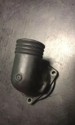 BMW 5 E39 Engine coolant pipe/hose 2244828
