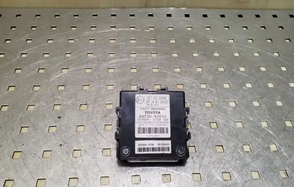 Toyota RAV 4 (XA30) Alarm control unit/module 8973042010