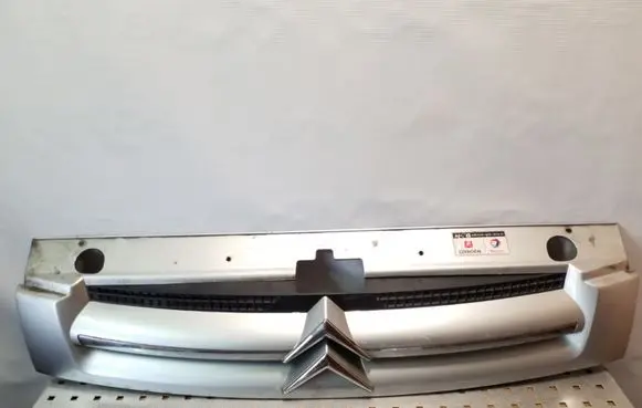 Citroen Berlingo Front grill 9644758077