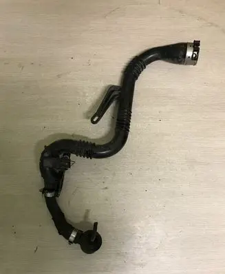 Renault Clio IV Intercooler hose/pipe 104951A