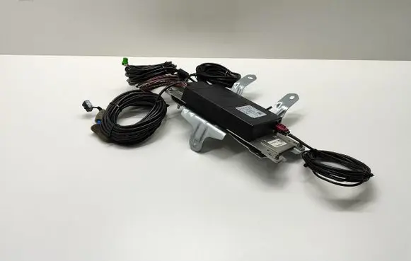 BMW 5 F10 F11 Bluetooth control unit module 9306220 8410930622001 84109306220