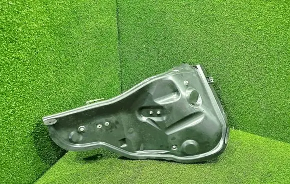 Porsche Cayenne (92A) Heat shield in engine bay 7P5819511B 7P5819511