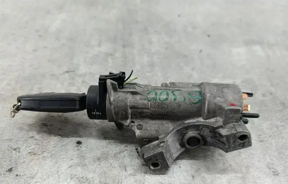 Audi A4 S4 B6 8E 8H Ignition lock 4B0905851C