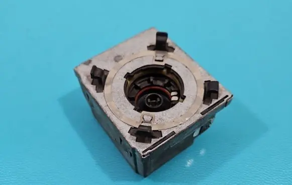 Mercedes-Benz R W251 Xenon bulb 5DD008319-50 IMPRK1368235