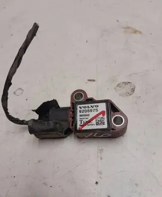 Volvo V50 Airbag deployment crash/impact sensor 8840A4 9206975 MRSA5