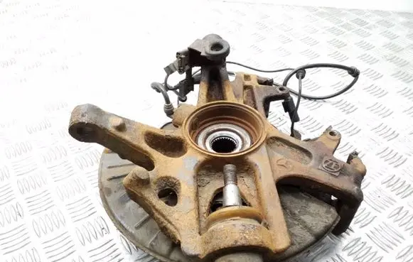 Mercedes-Benz ML W163 Front wheel hub spindle knuckle