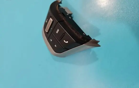 Multifunctional control switch/knob