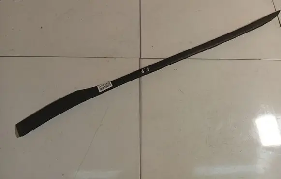 Opel Zafira A Windshield trim 76556MA
