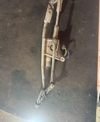 Volvo S60 Front wiper linkage and motor 404606 9171901