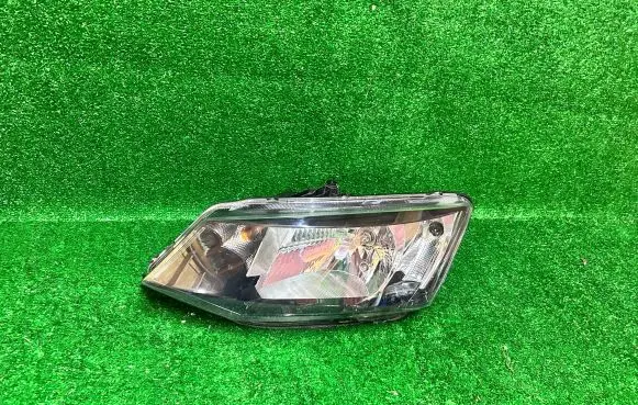 Skoda Fabia Mk3 (NJ) Headlight/headlamp 6V1941015
