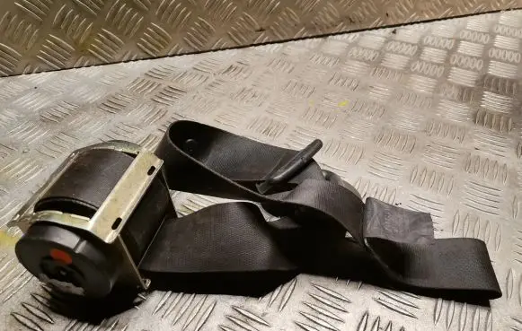 Mini One - Cooper R50 - 53 Front seatbelt 1505914