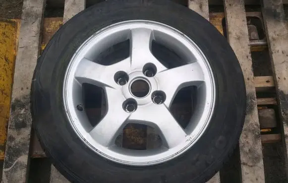 KIA Soul R16 alloy rim 