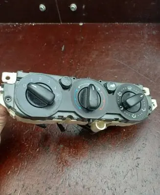 Ford Focus C-MAX Climate control unit 3M5T19980AC 69607320