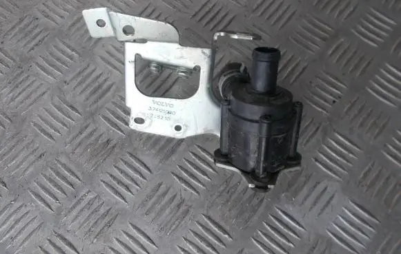 Volvo XC60 Electric auxiliary coolant/water pump 31657307