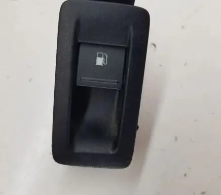 Volkswagen Touran II Fuel tank opening switch 1T0959551A