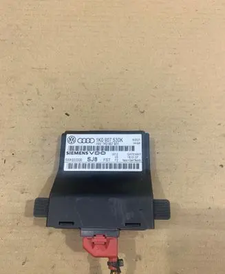 Volkswagen Touran I Gateway control module 1K0907530K 1K0907951 5WK50000B