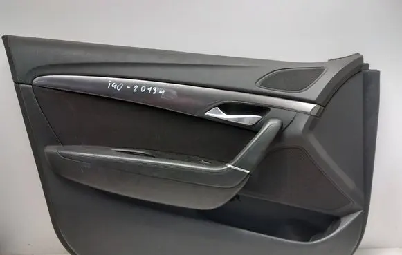 Hyundai i40 Front door card panel trim 823303Z000