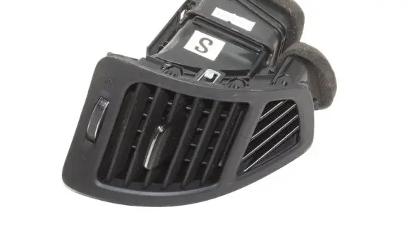 KIA Sorento Dashboard air vent grill cover trim 974902P000