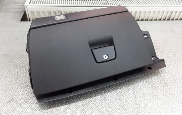 Volvo S40 Glove box set 8626141