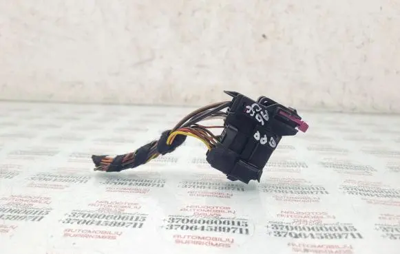 Audi A6 S6 C6 4F Front door wiring loom 8E0972701