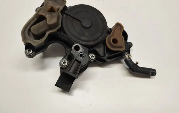Audi A4 S4 B9 Oil breather separator 06K103495AS