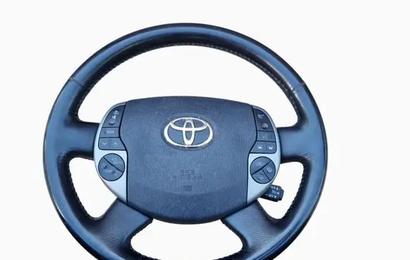Toyota Prius (XW20) Steering wheel
