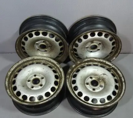 Volkswagen Tiguan R16 steel rim 5N0601027B