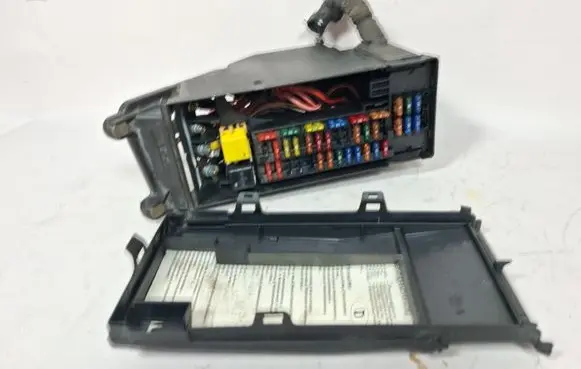 Fuse box set