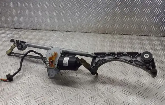 Mercedes-Benz C W203 Front wiper linkage A2038200342