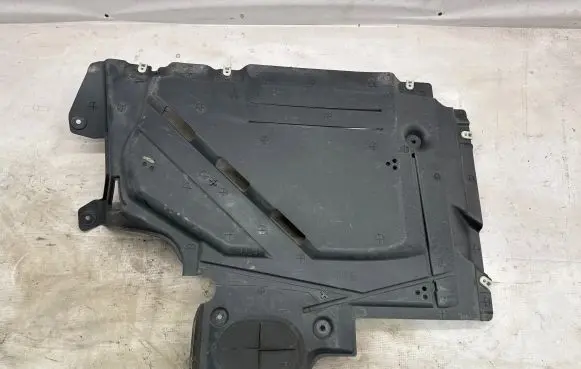 BMW X2 F39 Fuel tank bottom protection 7354759 11252010 51757354759