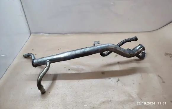Volvo XC60 Engine coolant pipe/hose