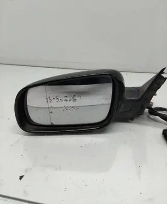 Volkswagen PASSAT B5 Front door electric wing mirror E1020479