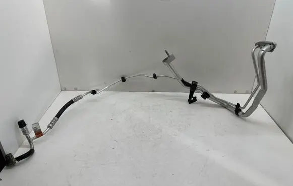 Ford Focus Air conditioning (A/C) pipe/hose JX6119A834NF