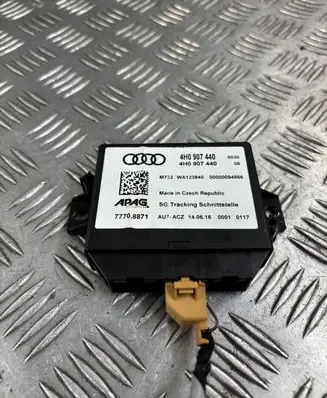 Audi A7 S7 4G Parking PDC control unit/module 4H0907440