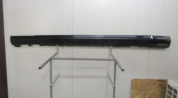 Mercedes-Benz E AMG W210 Front sill (body part) A2136900102