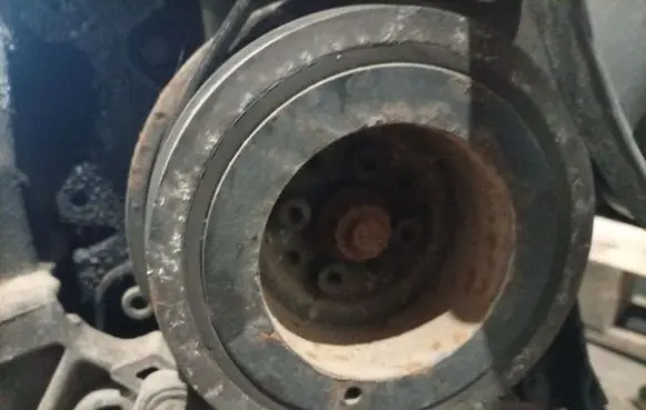 Audi A4 S4 B5 8D Crankshaft pulley
