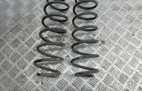 Peugeot 2008 I Rear coil spring