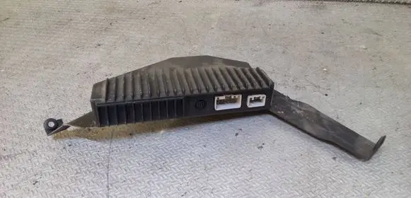 Volvo V70 Sound amplifier 30752259