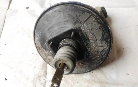 Renault Megane I Brake booster 849312 3.7752-8901.4