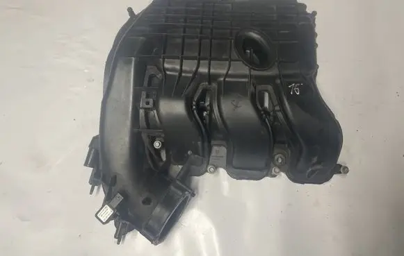 Dodge Challenger Intake manifold 05184693AE 05184070AM