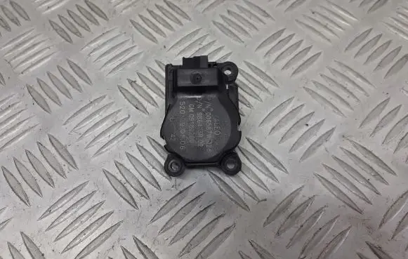 Opel Vectra C Central body control module 09180200