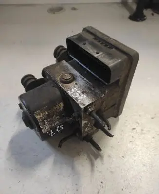 Volkswagen Touran I ABS Pump 1K0907379Q 00005305F3 10096003553