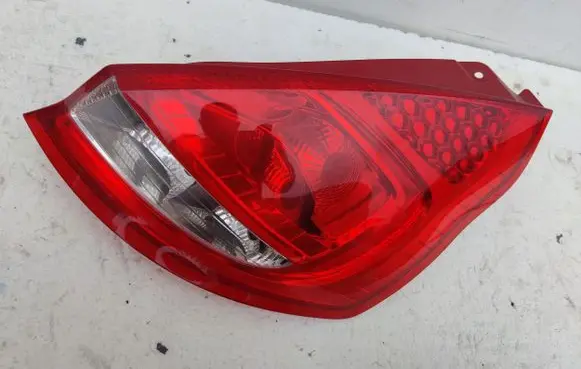 Peugeot 807 Rear/tail lights