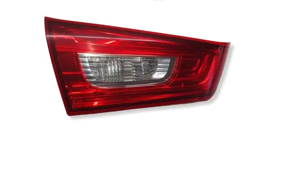 Mitsubishi ASX Tailgate rear/tail lights P9373